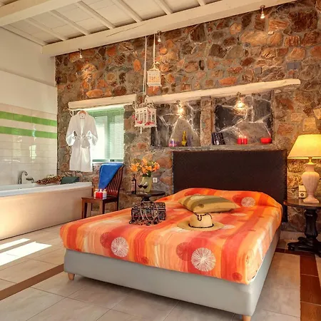 Seaview Amphitriti With Private Pool, 20 Min From Elafonissi וילה *