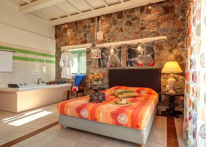 Seaview Amphitriti With Private Pool, 20 Min From Elafonissi 빌라 *