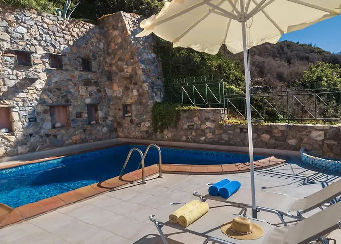 빌라 Seaview Amphitriti With Private Pool, 20 Min From Elafonissi 하니아