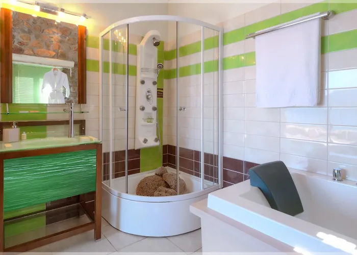 Seaview Amphitriti With Private Pool, 20 Min From Elafonissi 빌라